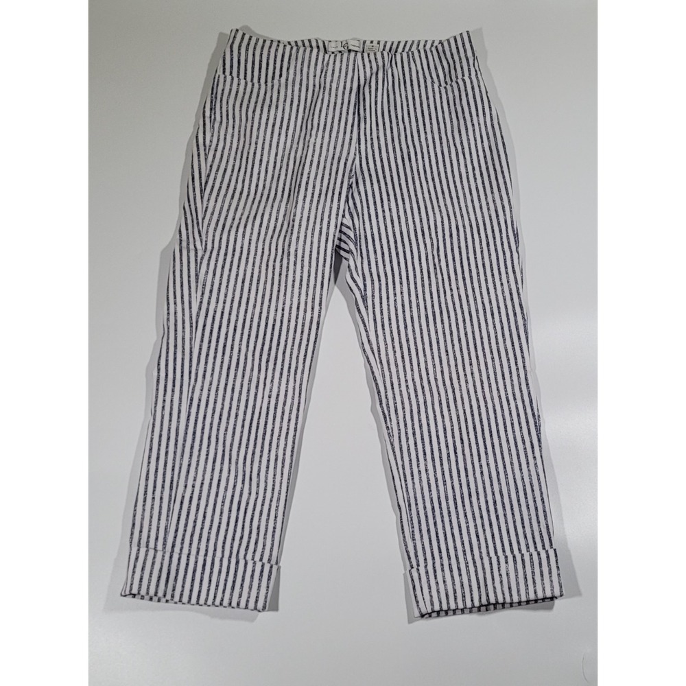 Lena Gabrielle Capri Stretch Pants Size 8 Dark Blue and‎ White Striped